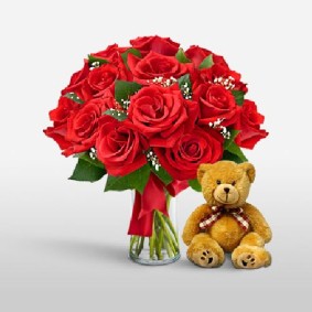 Red roses with Teddy