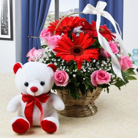 Flower basket with Teddy