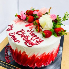 Strawberry cake